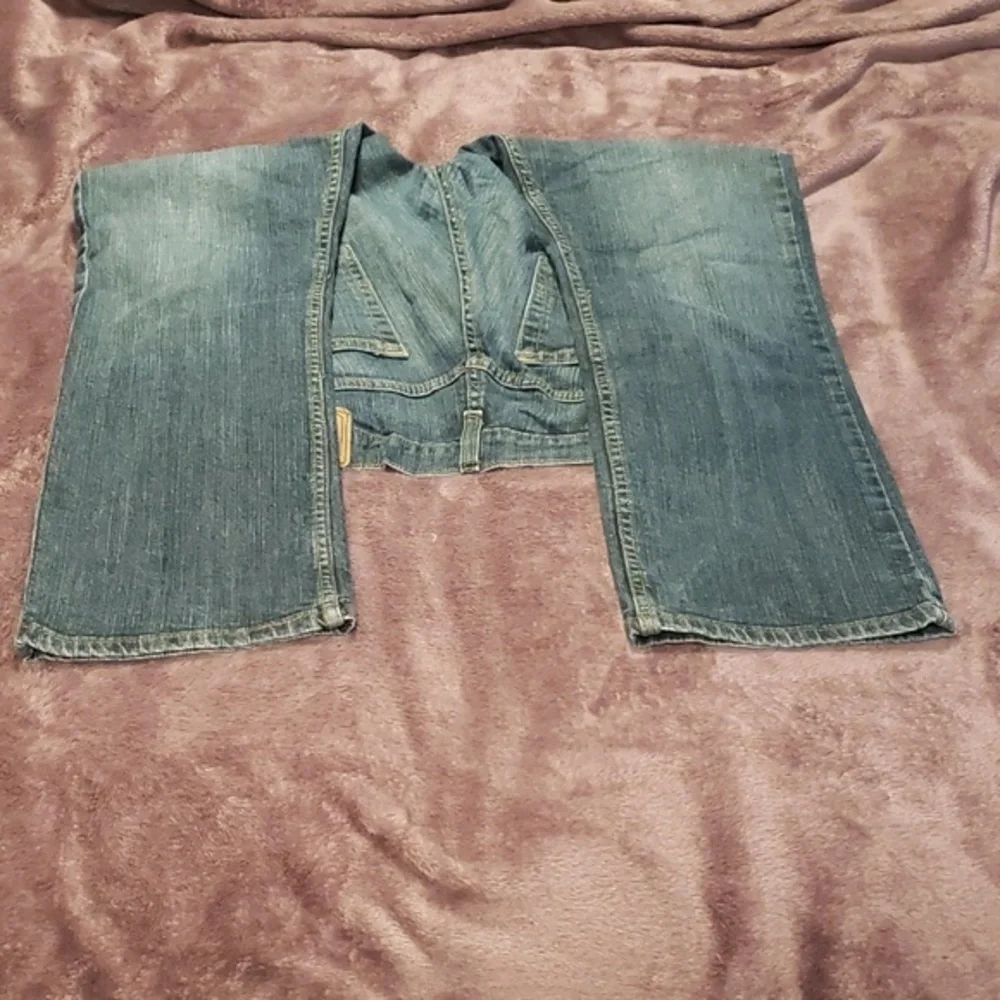 Levis size waist
